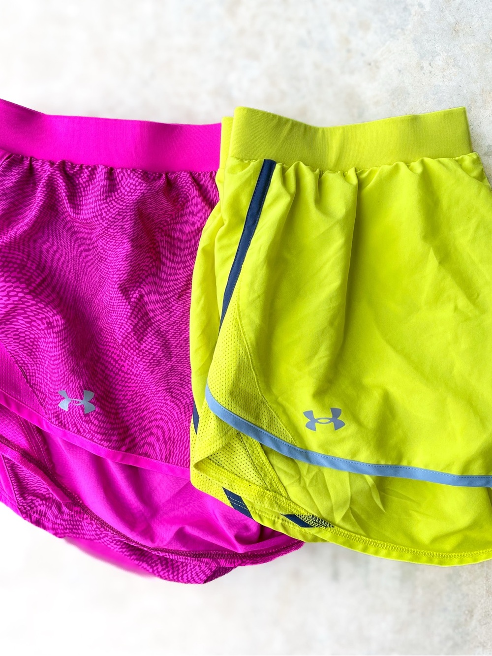 Under Armour HeatGear Running Shorts Bundle Large 2 Pair